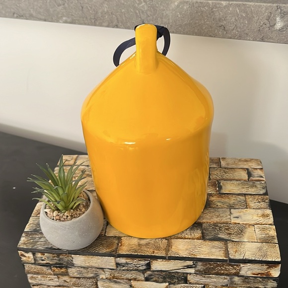 🇺🇸 NEW RAE DUNN Ceramic Yellow SHINE Round Birdhouse (🇺🇸 Release) - Picture 5 of 9